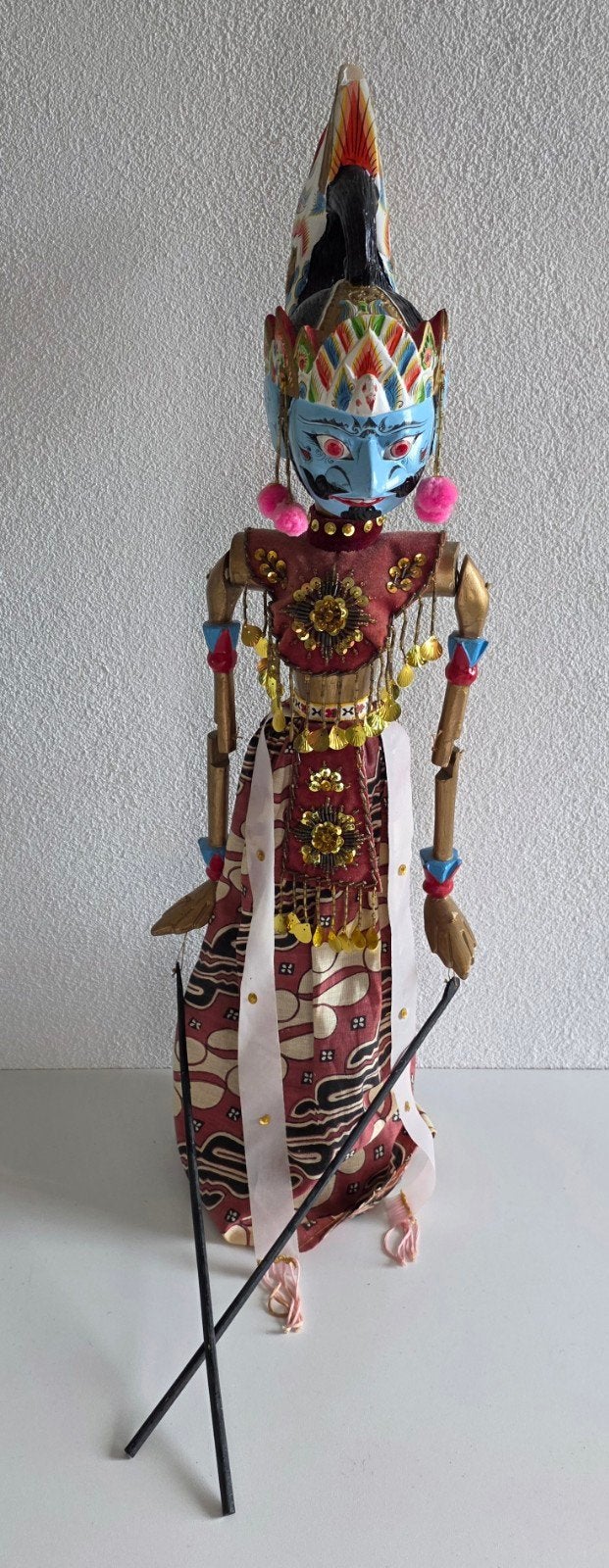 Vintage indonesisch indonesische wajangpop wayang wayangpop, Antiek en Kunst, Indonesië, Ophalen of Verzenden, 65 cm, Hout