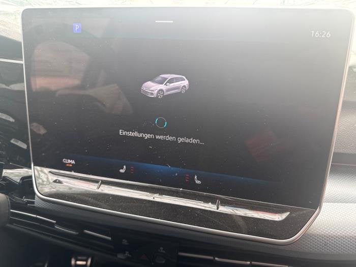 Navigatie Display van een Volkswagen Golf, Gebruikt, -, Volkswagen, -