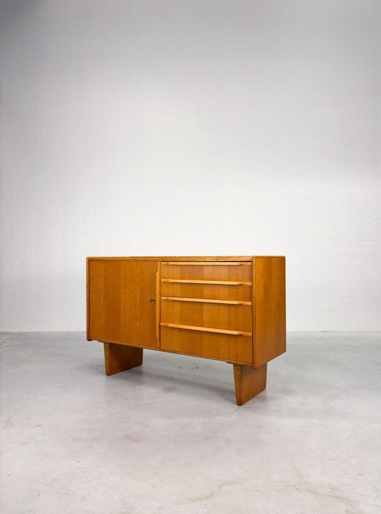 'DE01' Dressoir van Cees Braakman voor Pastoe, Huis en Inrichting, Ophalen, 100 tot 150 cm, Eikenhout, Met lade(s)