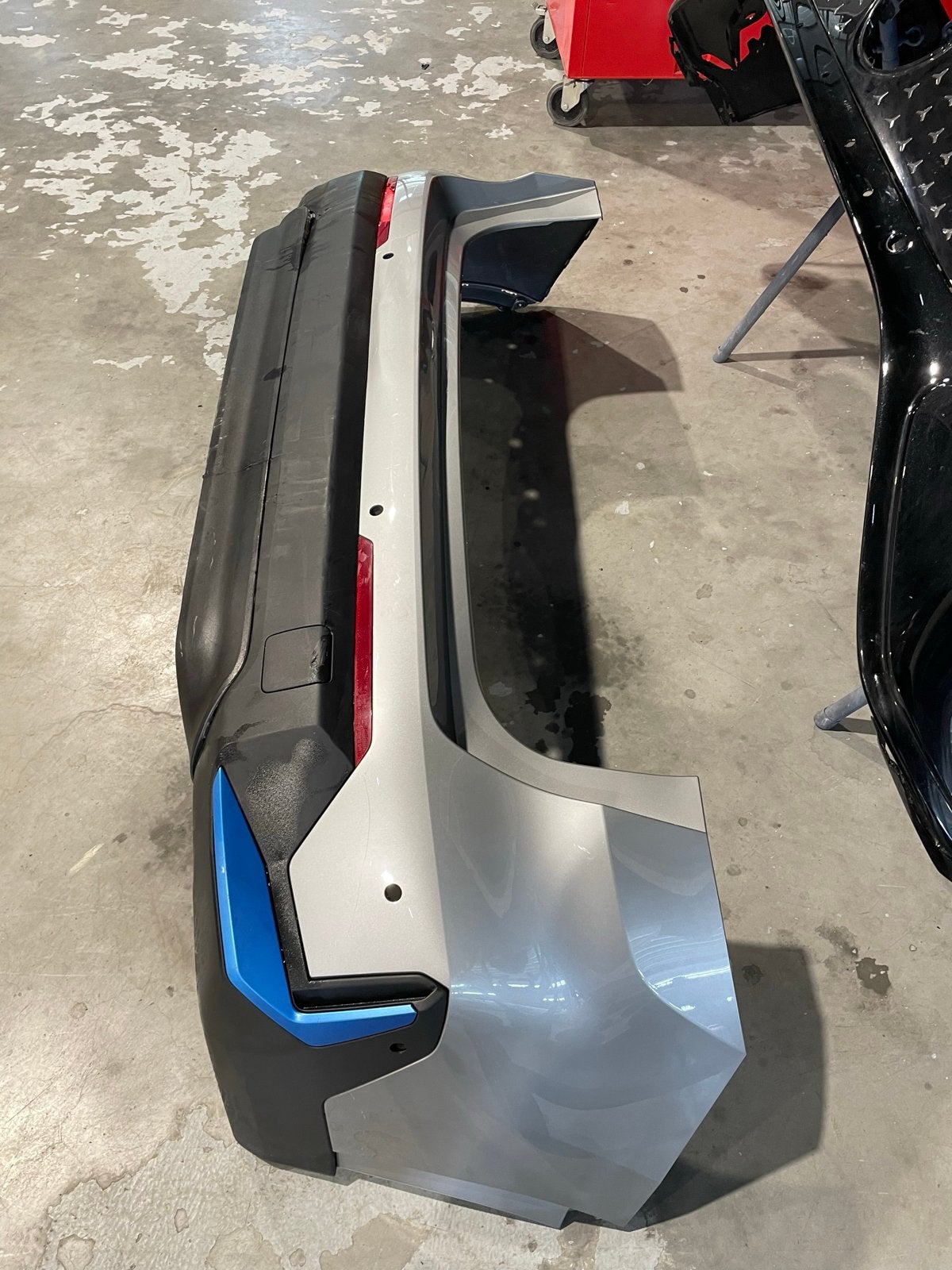 BMW iX1 (U11) eDrive20 Achterbumper - Gebruikt, Gebruikt, Ophalen of Verzenden, Achter, Bumper