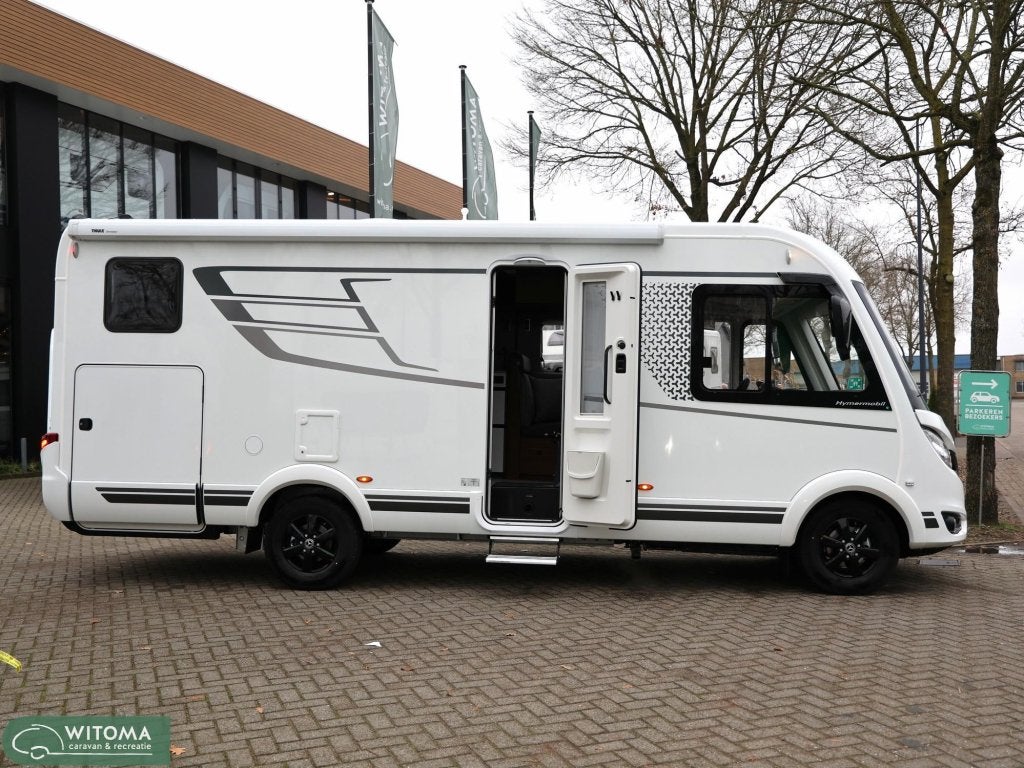 HYMER BMC I 600 Integraal camper, Caravans en Kamperen, Campers, Koelkast, Achteruitrijcamera, Bedrijf, Diesel