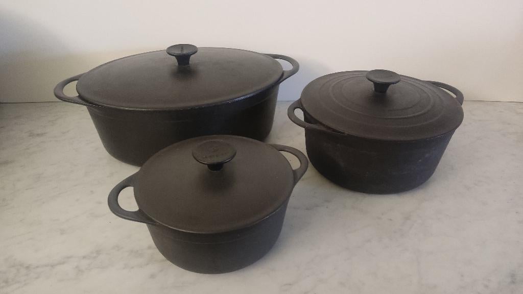 Pannen Cousances Le Creuset, Huis en Inrichting, Keuken | Potten en Pannen, Gebruikt, Gietijzer, Ophalen of Verzenden, Keramische plaat