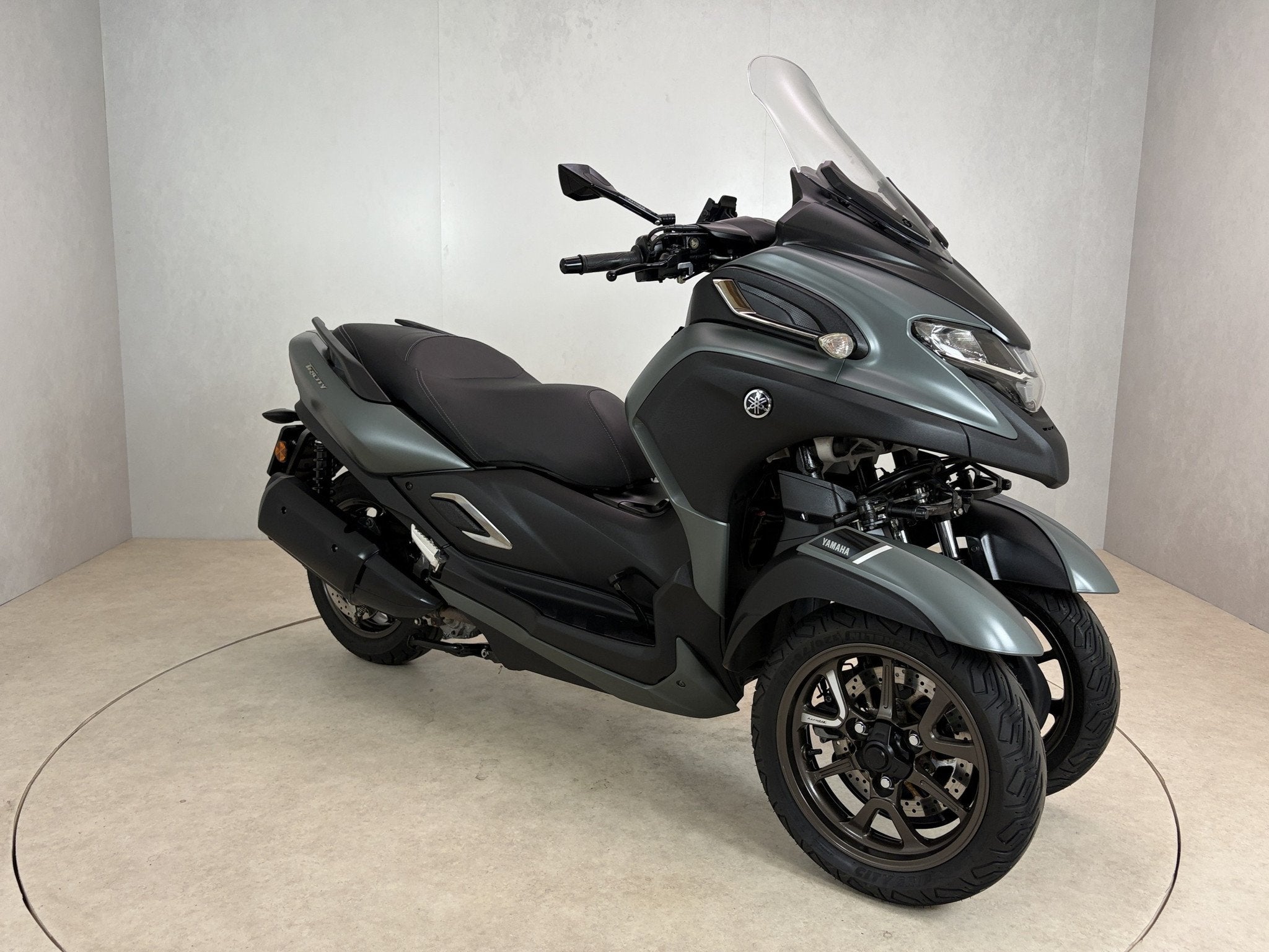 Yamaha TRICITY 300 (bj 2020), Motoren, Scooter, Klantenservice@yamaha-motor.nl, Koolhovenlaan 101
1119 NC  Schiphol-Rijk, NL, ABS