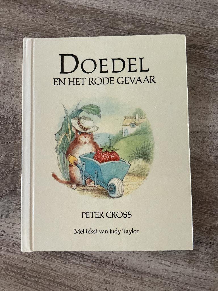 Doedel en het rode gevaar - Peter Cross, Ophalen of Verzenden, Zo goed als nieuw, Fictie algemeen