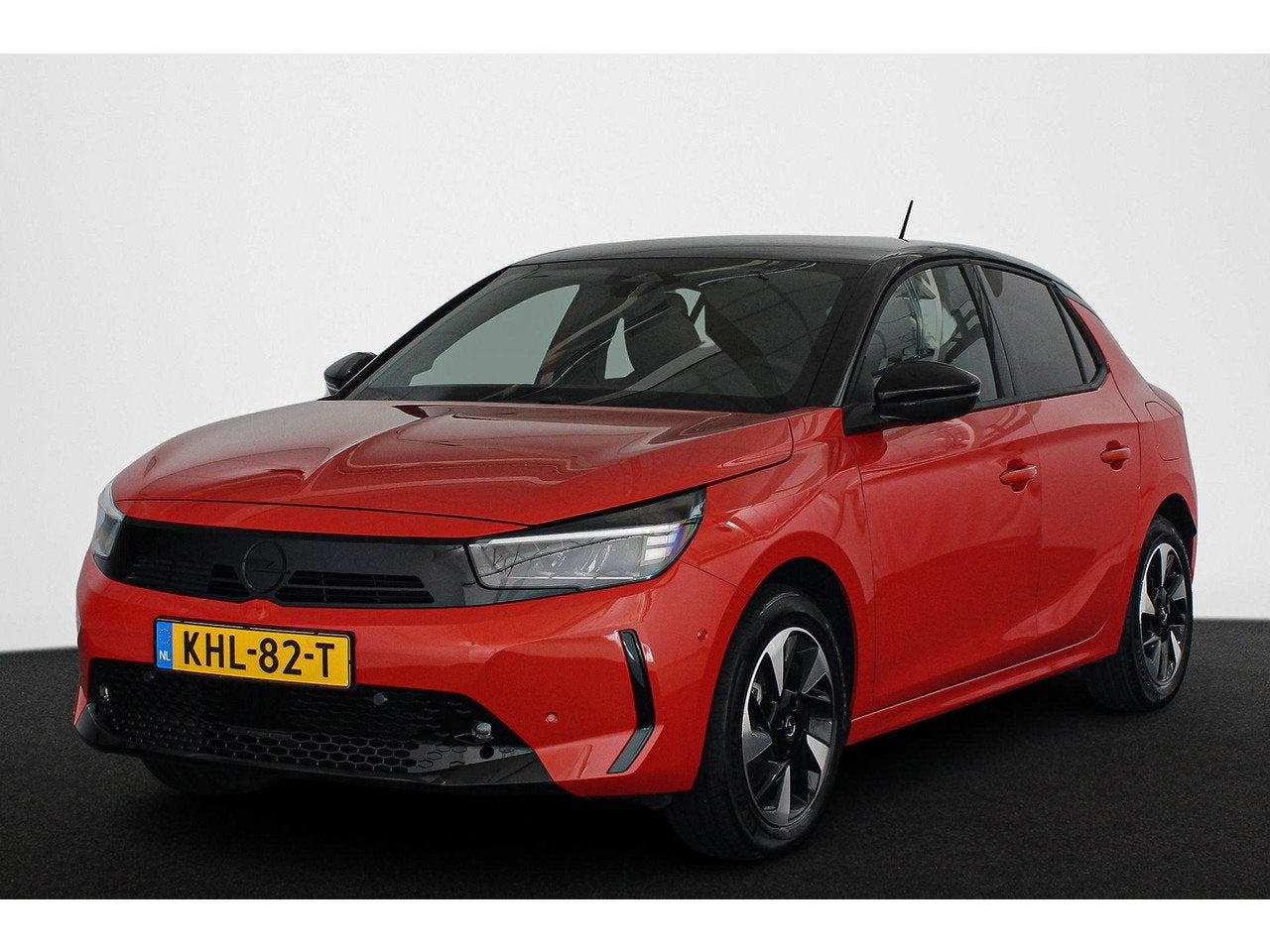 Opel CORSA-E Electric Long Range Yes 51 kWh Stuur-Stoelverwa, Auto's, Automaat, 156 pk, Hatchback, Automatische klimaatregeling