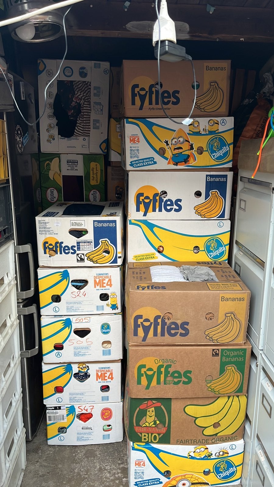 Opkoper gezocht tweedehandse kleding, Ophalen, Zo goed als nieuw