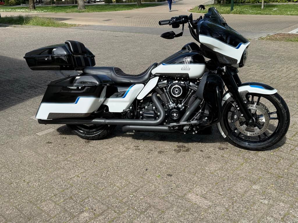 Harley-Davidson Street Glide Special - Zwart/Wit, Motoren, Motoren | Harley-Davidson, 2 cilinders, Motorrijbewijs A, Gebruikt
