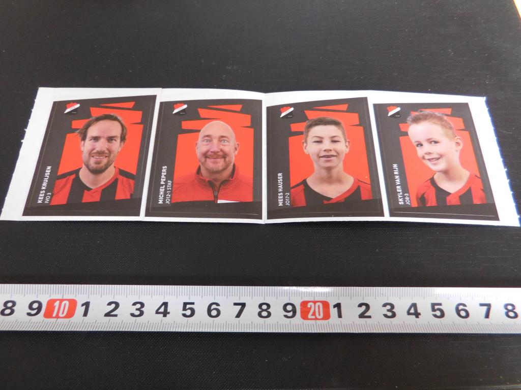 sticker set voetbal RKSV IVO velden 5 plaatjes ah linders, Ophalen, Zo goed als nieuw