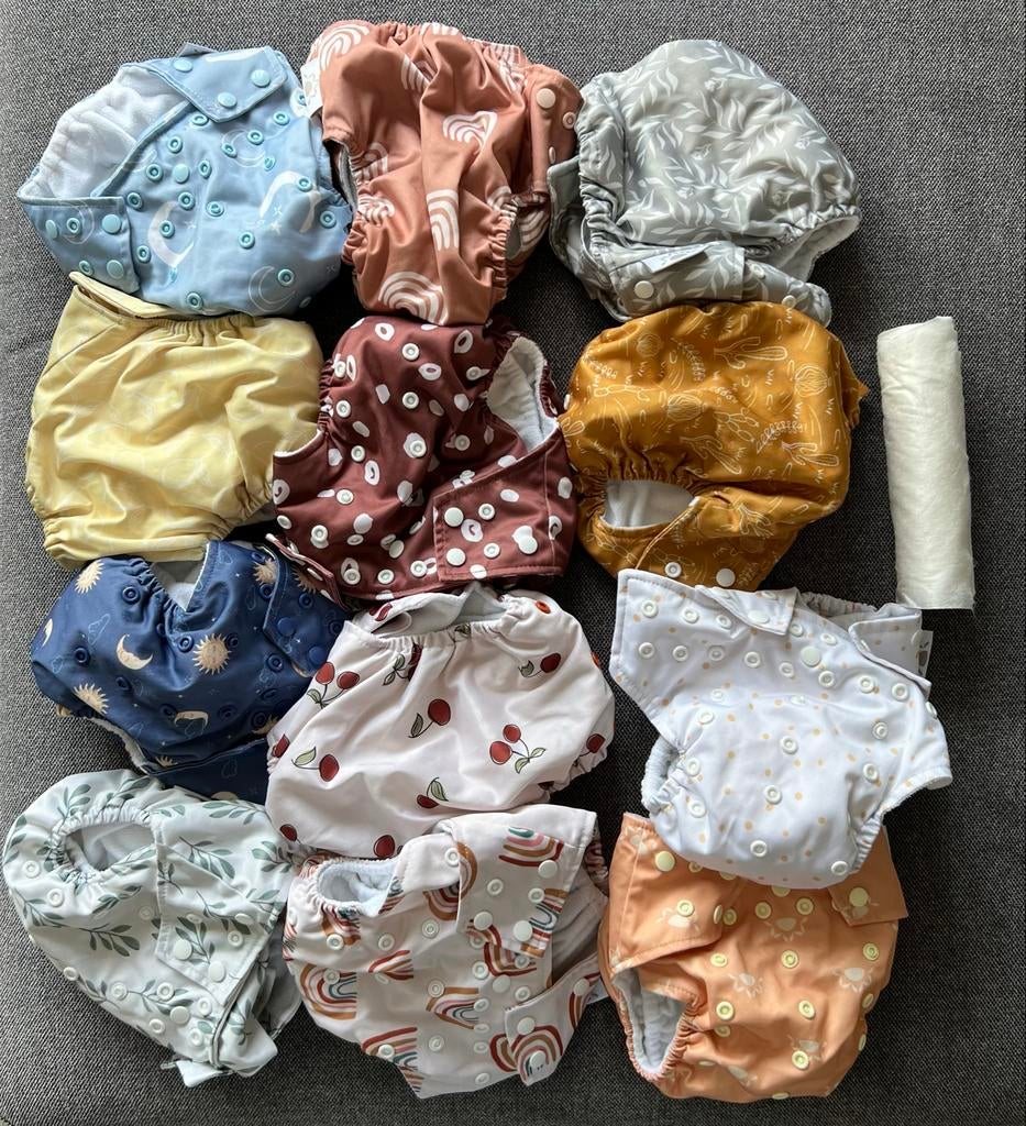 Happy Naps Wasbare Luiers - 12 stuks met toebehoren, Ophalen of Verzenden, Zo goed als nieuw