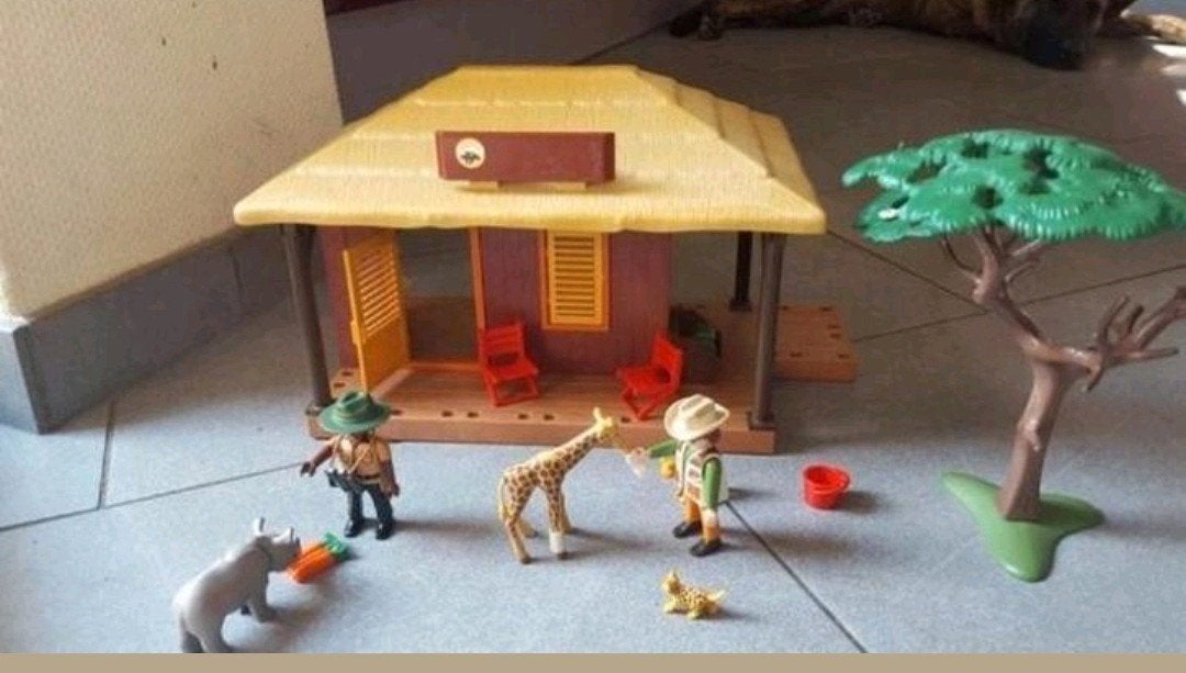 NIEUW PLAYMOBIL SAFARI RANGER SET COMPLEET

€ 35.00, Ophalen of Verzenden, Nieuw