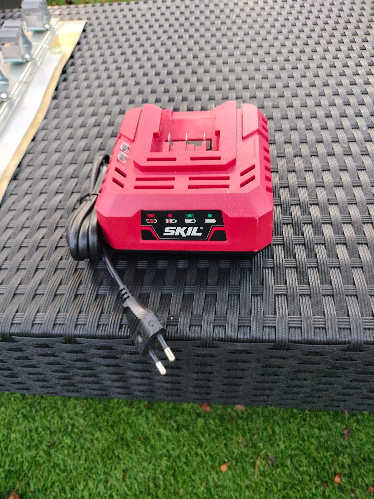 oplader, Tuin en Terras, Ophalen, Nieuw, Accu