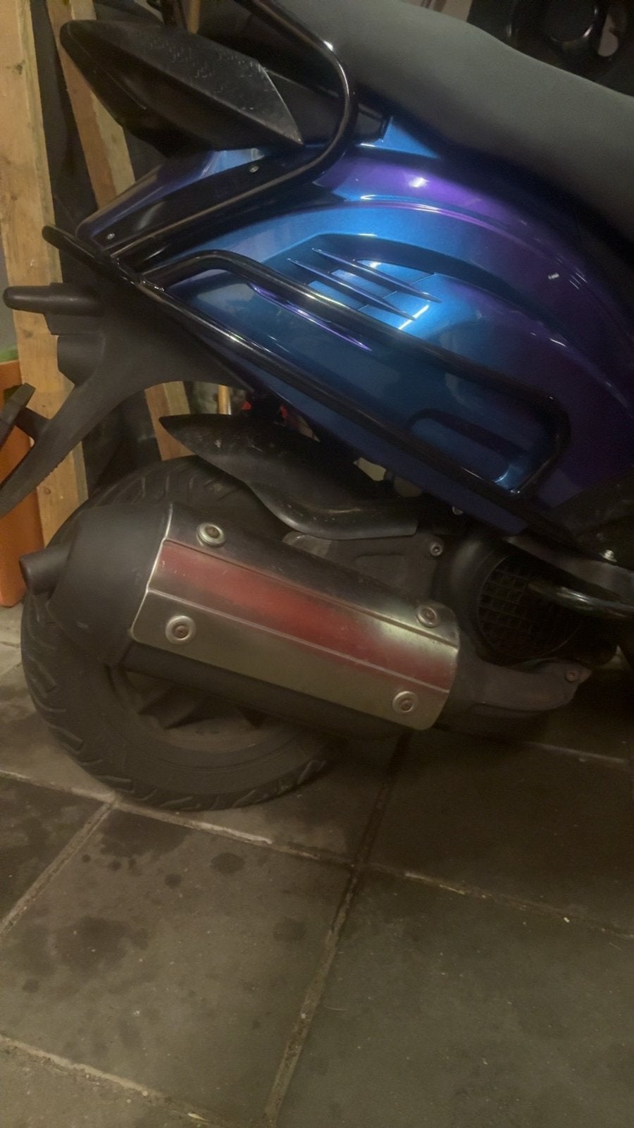 Sm06 met rvs bocht 400,- deze week!, Ophalen of Verzenden, Zo goed als nieuw, Uitlaat, Piaggio