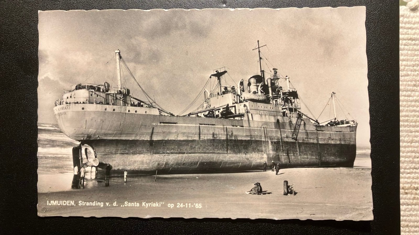 Stranding IJmuiden  24-11-1965  Santa Kyriaki / Griek, Ophalen of Verzenden, Zo goed als nieuw, Boek of Tijdschrift