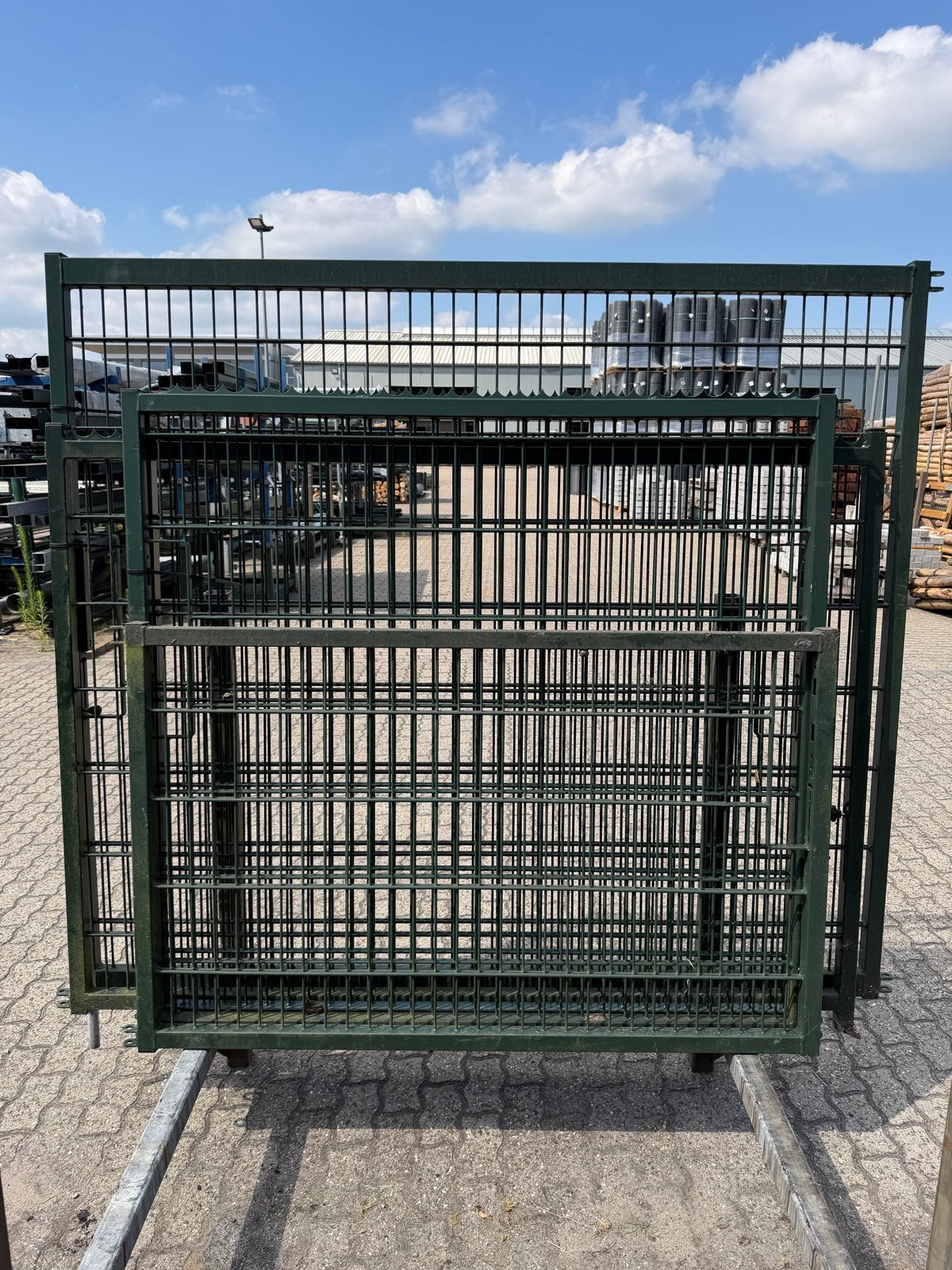 Diverse staalmat hekwerken met en zonder palen, Tuin en Terras, Ophalen, Met poort, Gebruikt, Dubbelstaafmat hekwerk