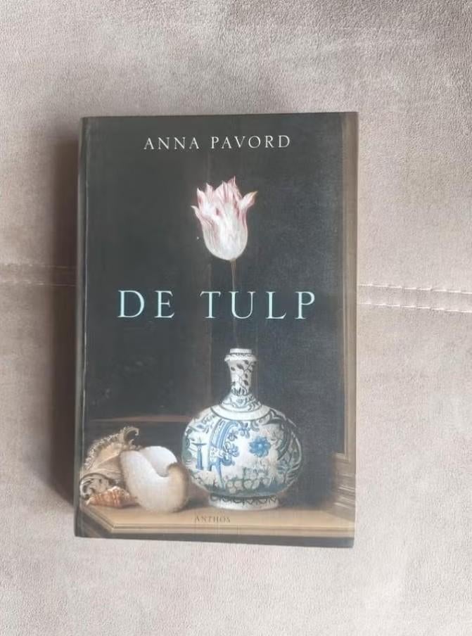 De Tulp door Anna Pavord, Ophalen of Verzenden, 20e eeuw of later, Zo goed als nieuw, Anna Pavord