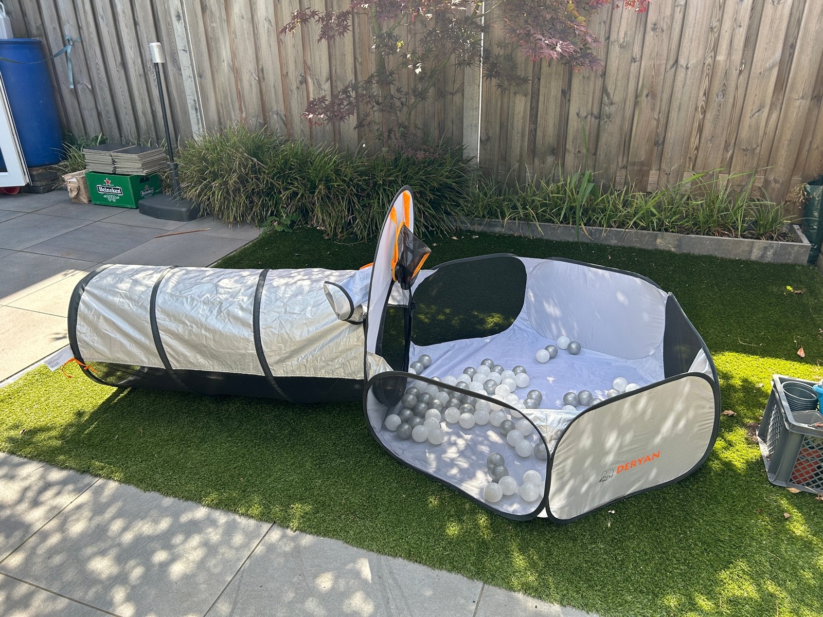 Pop-up Speeltent met tunnel en ballenbak (incl. ballen), Ophalen of Verzenden, Zo goed als nieuw
