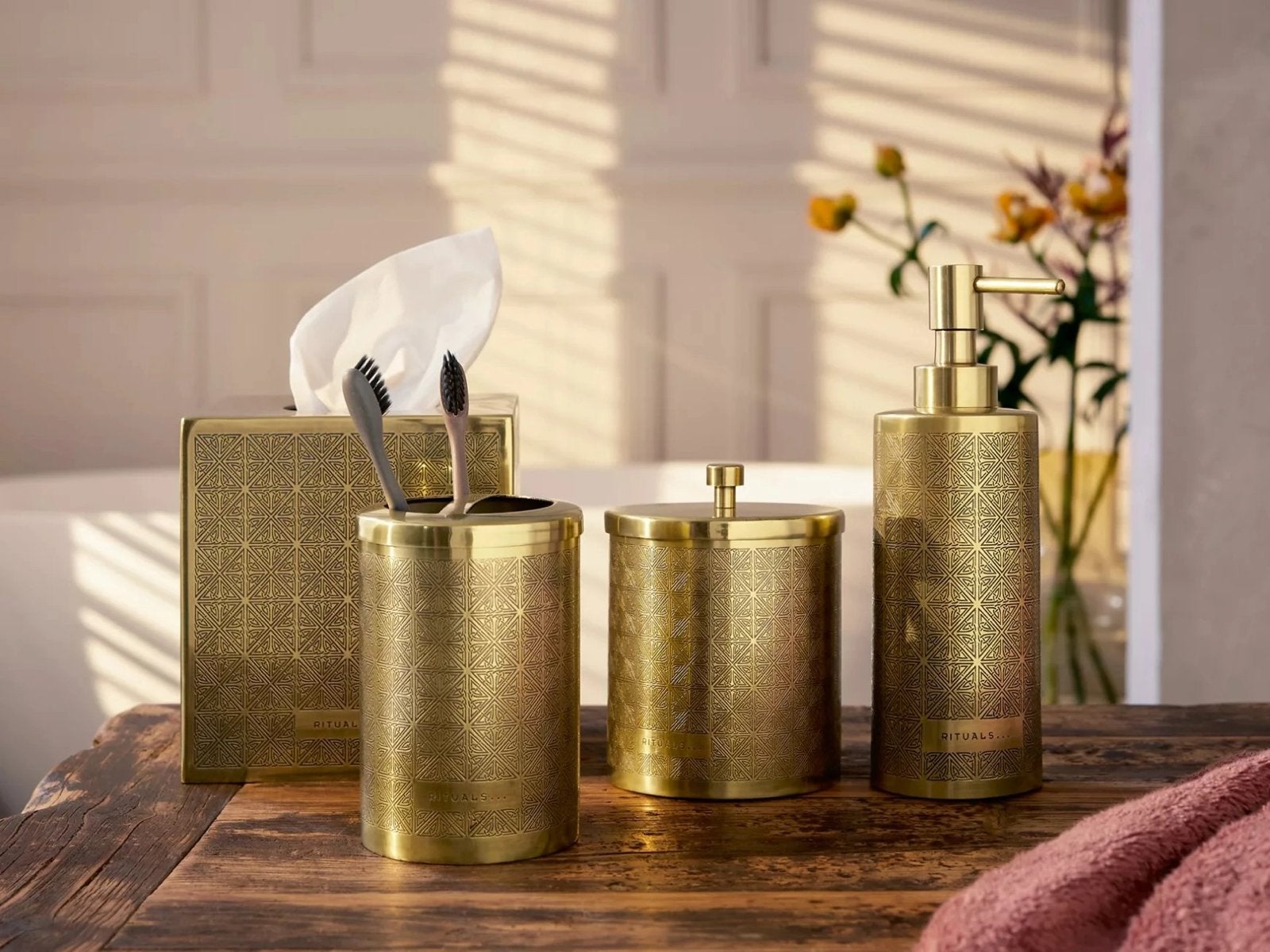 Rituals Enume Set, Huis en Inrichting, Badkamer | Badtextiel en Accessoires, Verzenden, Zo goed als nieuw