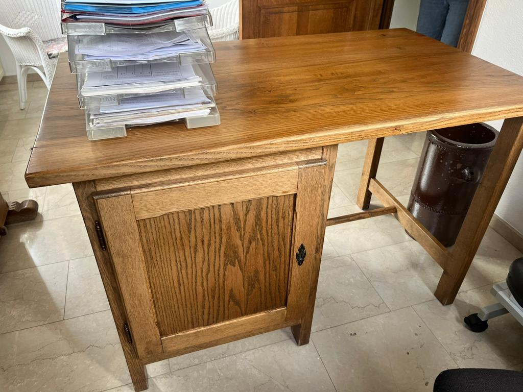 Mooi landelijk bureau met opbergvak, 120x72 cm, Huis en Inrichting, Bureaus, Ophalen, Opbergruimte, Gebruikt, Hout
