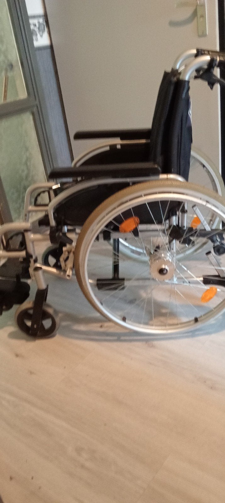rolstoel inklapbaar/zilvergrijs/, Diversen, Ophalen, Inklapbaar, Gebruikt, Handbewogen rolstoel