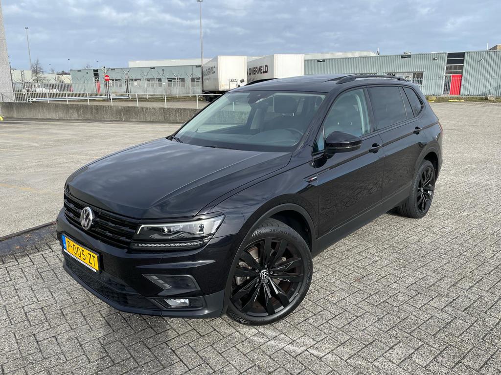 Volkswagen Tiguan 2.0 TSI 190pk 4MOTION 7PERS-DSG 2019 Zwart, Automaat, Panoramadak, Euro 6, 1984 cc