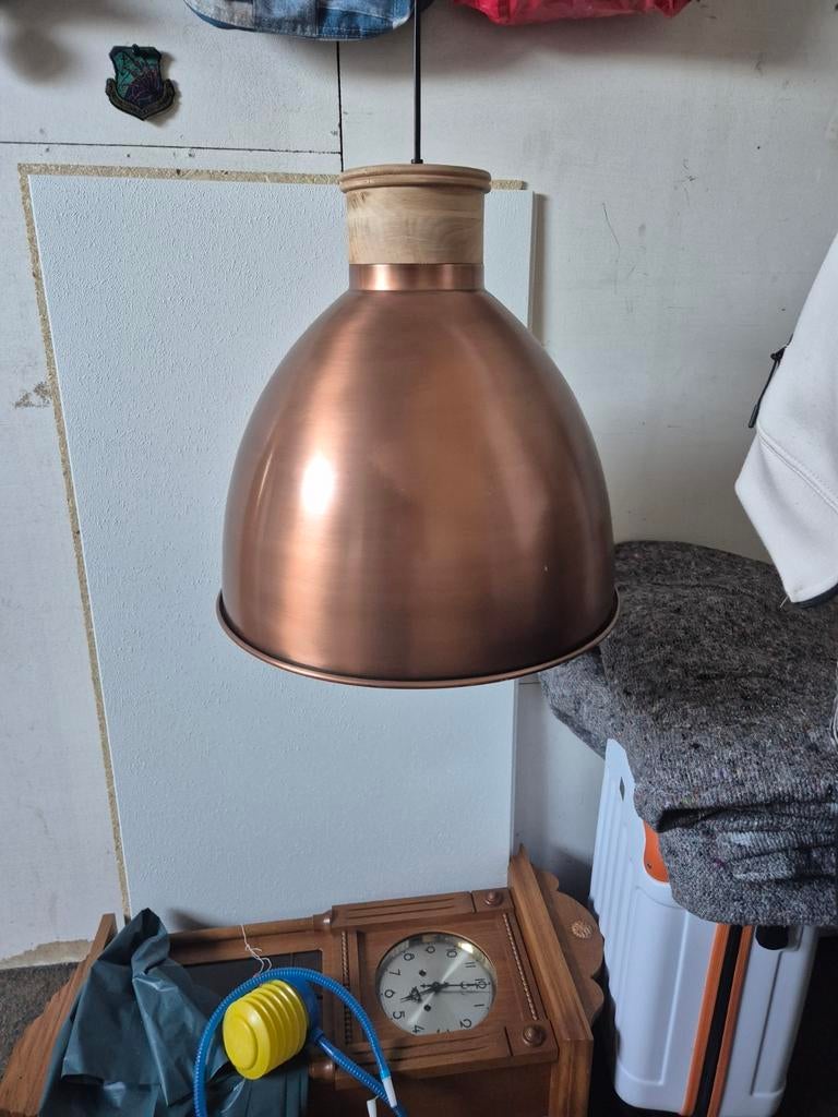 Koperen Eetkamerlamp met Houten Details, Huis en Inrichting, Lampen | Hanglampen, Ophalen of Verzenden, Gebruikt, Hout, Modern, Industrieel, Scandinavisch