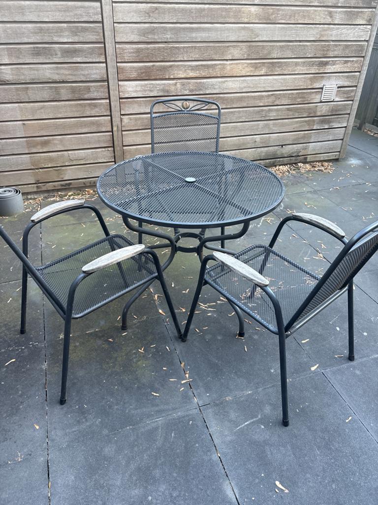 Ronde ijzeren tuintafel met 3 stoelen, Ophalen, Overige materialen, Gebruikt, Eettafel