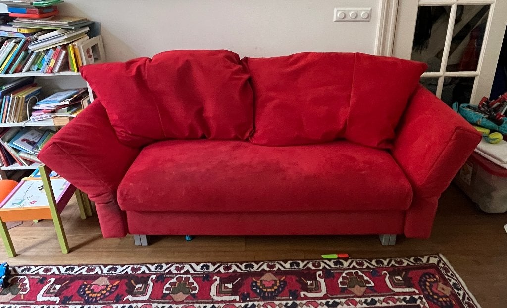 Rode bank, slaapbank en dagbed, Huis en Inrichting, Slaapkamer | Slaapbanken, Ophalen, Gebruikt, Tweepersoons