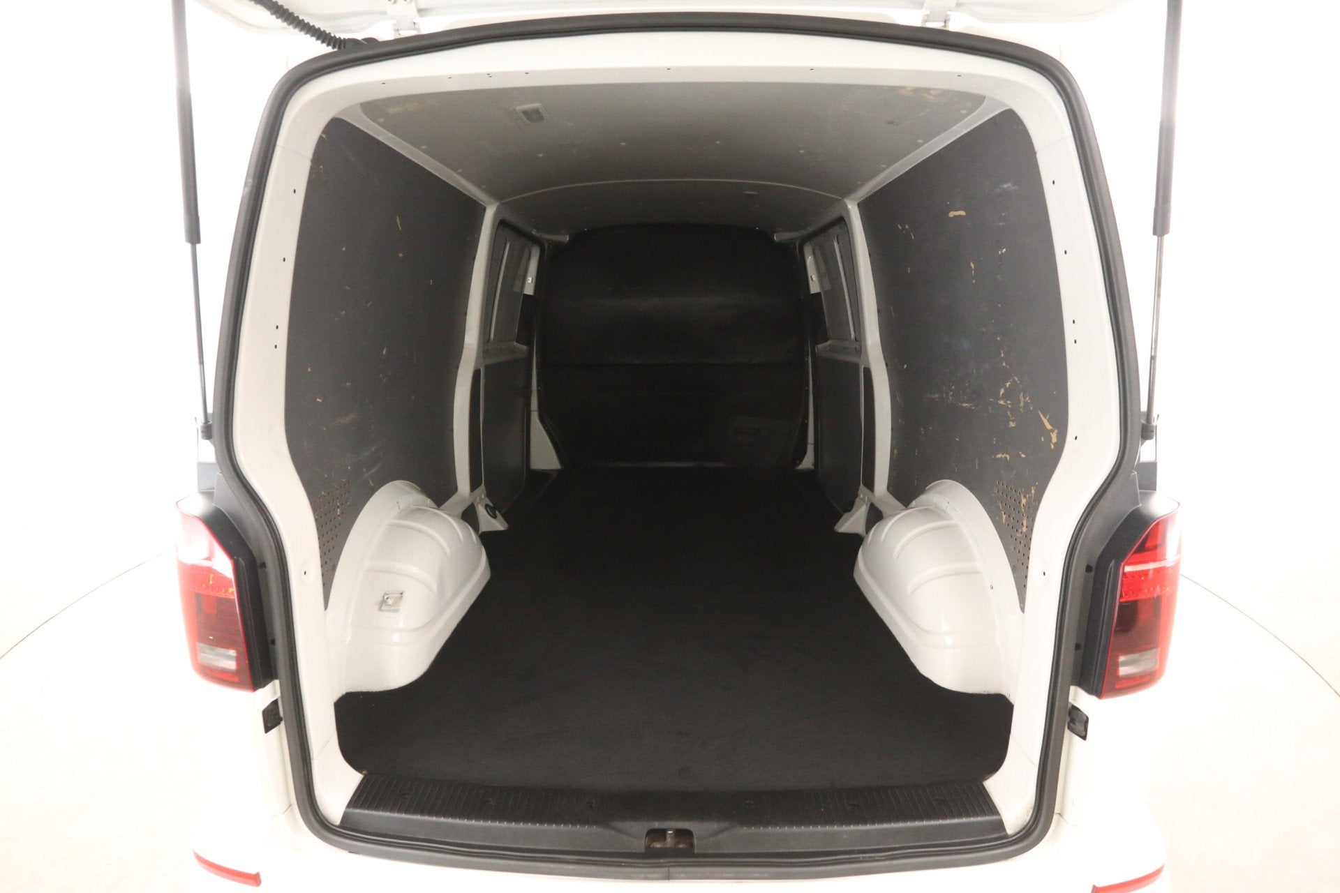 Volkswagen Transporter 2.0 TDI L2H1 150PK | Automaat | Airco, Auto's, Gebruikt, Euro 6, 150 pk, Volkswagen