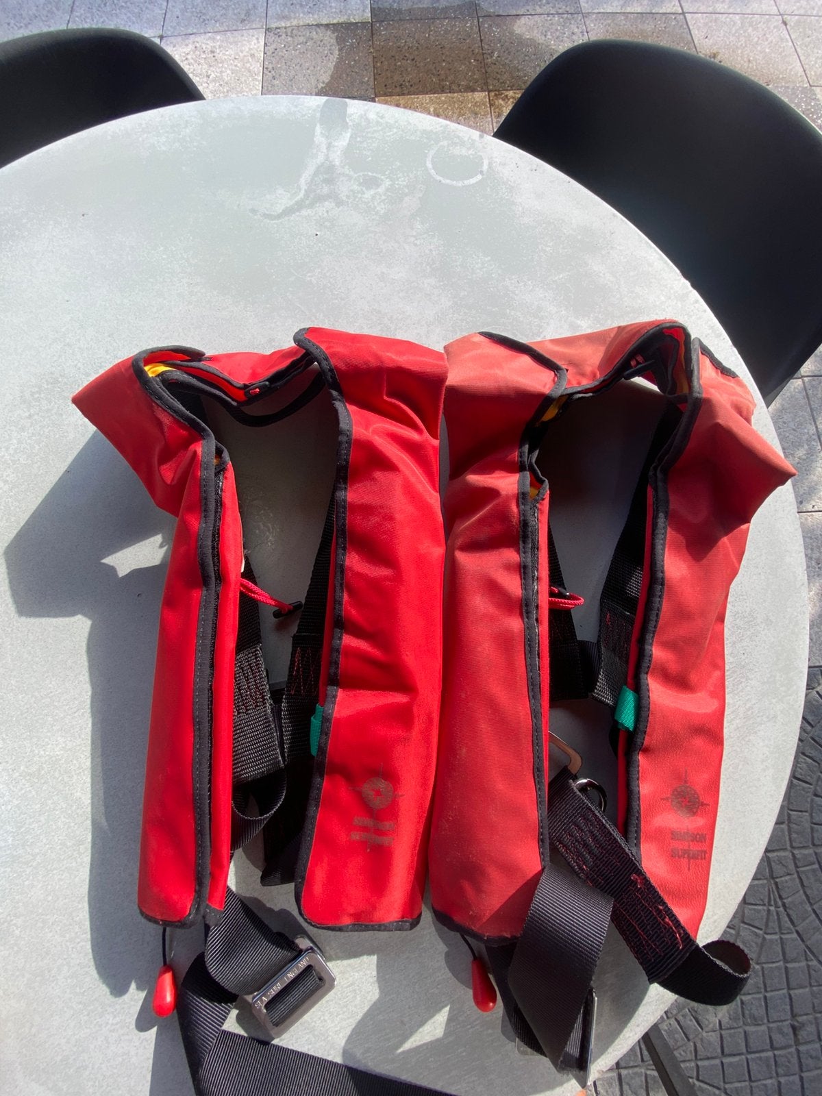 2x automatisch zwemvest 170N, Watersport en Boten, Watersportkleding, Ophalen of Verzenden, Gebruikt, Dame of Heer, Reddingsvest of Zwemvest