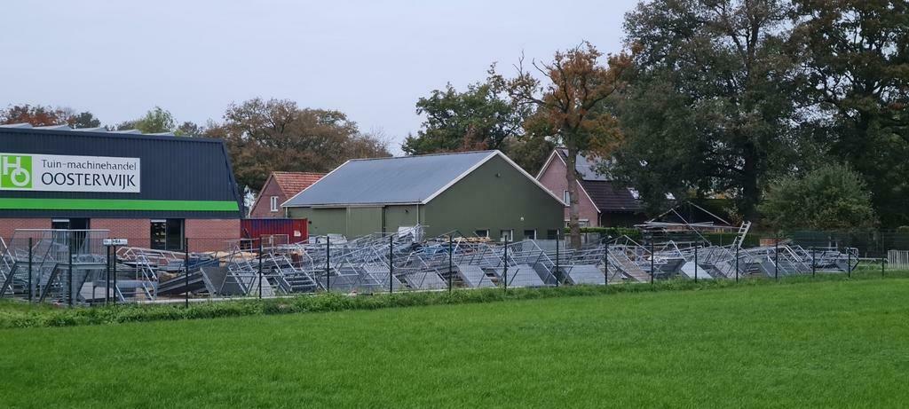 Ruime keuze stalen trappen nieuw en gebruikt  now3110, Doe-het-zelf en Verbouw, Ophalen of Verzenden, Zo goed als nieuw