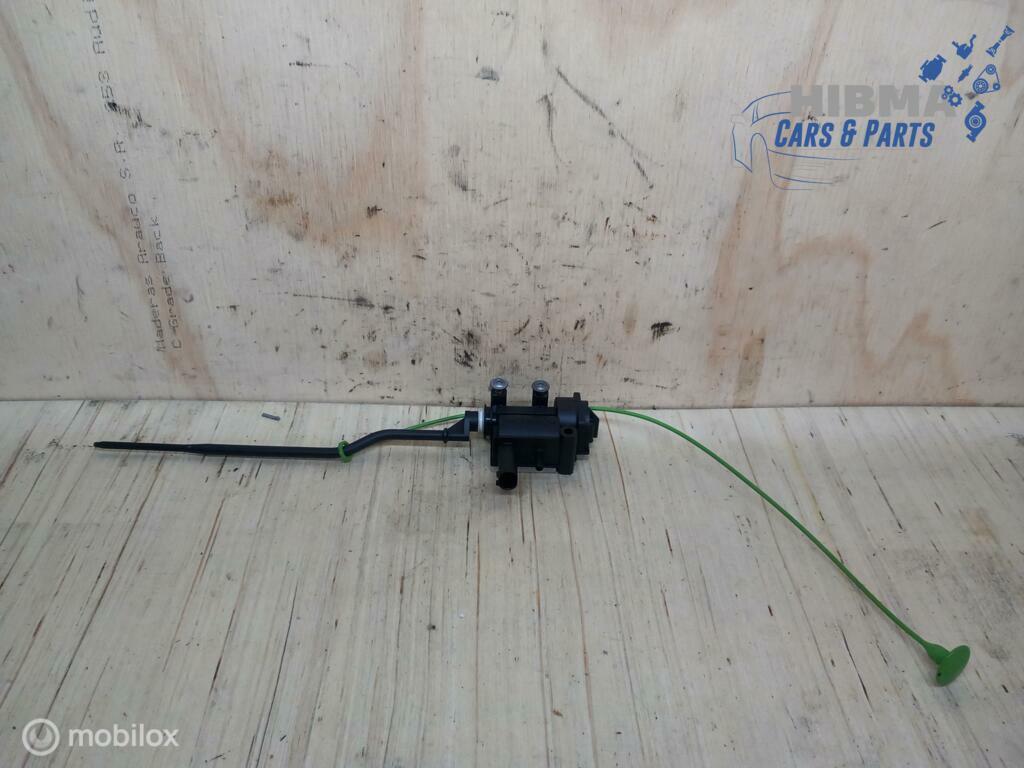 BMW 3-serie E90 / E91 Motor Tankklepvergrendeling 6985880, Ophalen of Verzenden, Gebruikt