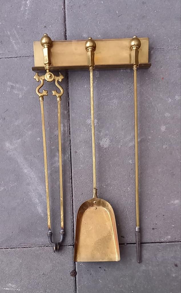 Messing haardset, Ophalen
