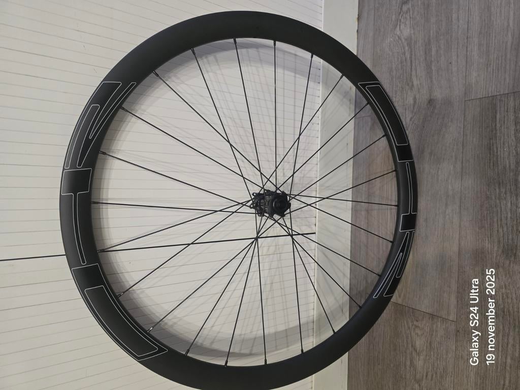 Carbon tube voorwiel  40 hoog 25 breed, Ophalen of Verzenden, Nieuw, Wiel