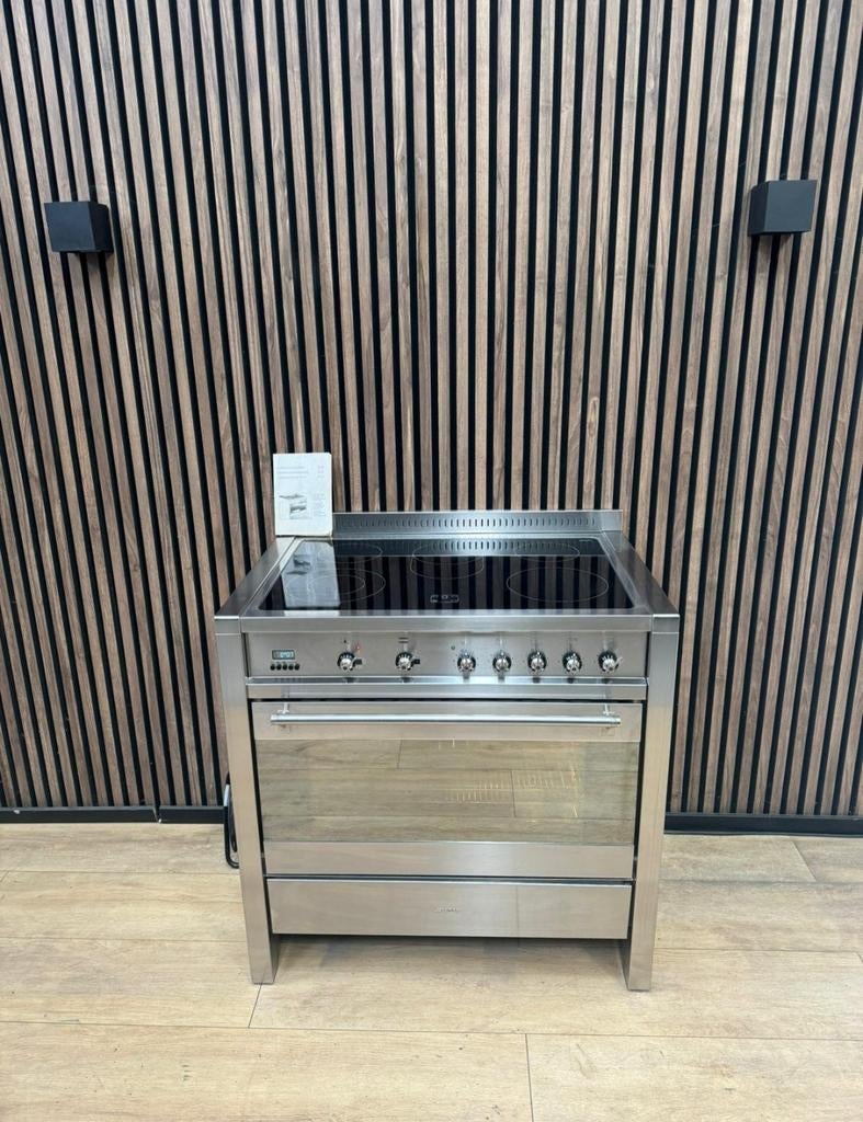 Luxe Rvs Smeg Fornuis keramisch 90 cm (Gratis bezorgen), Witgoed en Apparatuur, Fornuizen, 60 cm of meer, Keramisch, Ophalen of Verzenden
