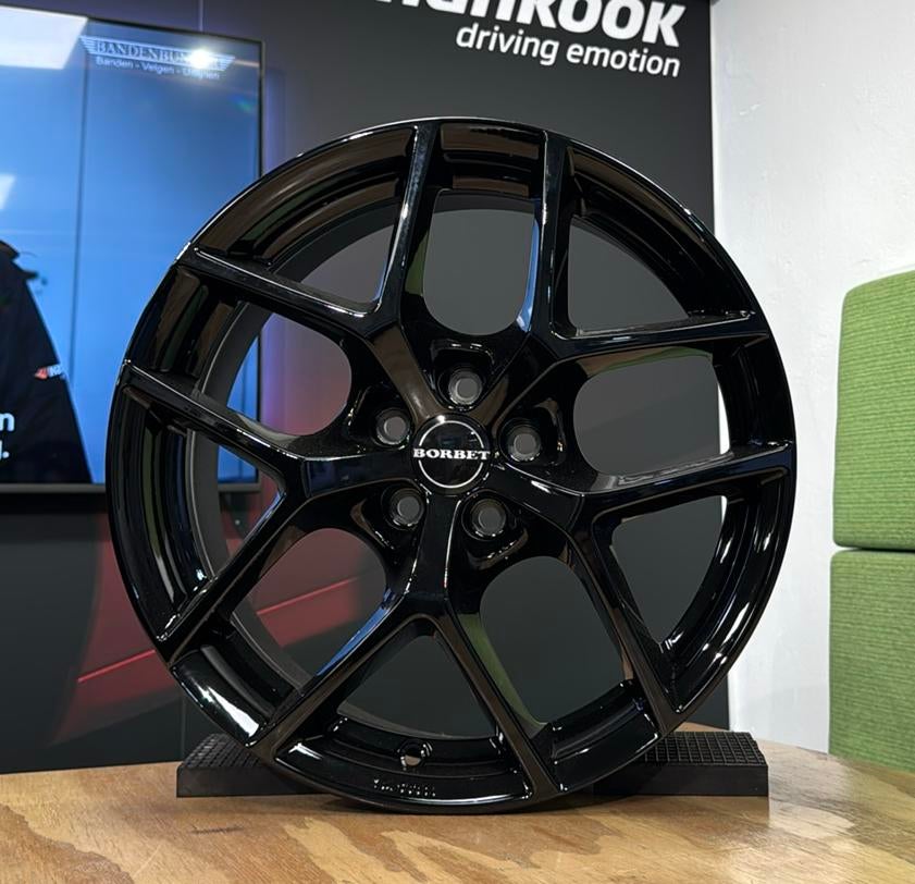 Nieuwe zwarte velgen Borbet Y 5x100 Polo Ibiza Audi A1, Auto-onderdelen, Banden en Velgen, Ophalen, 215 mm, Velg(en), Nieuw