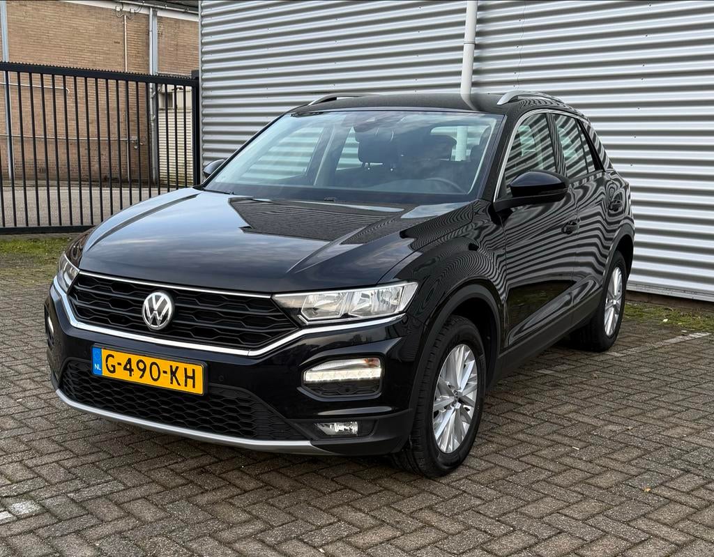 Volkswagen T-Roc 1.5 TSI 150pk 2019 Zwart, Auto's, 1498 cc, 4 cilinders, 150 pk, Zwart