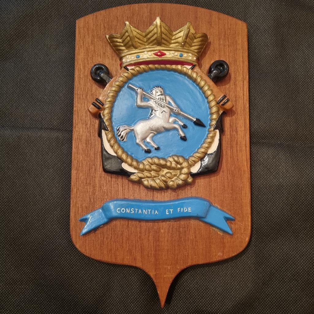 Wapenschild MOC Hilversum, Verzamelen, Ophalen of Verzenden, Marine, Nederland, Embleem of Badge