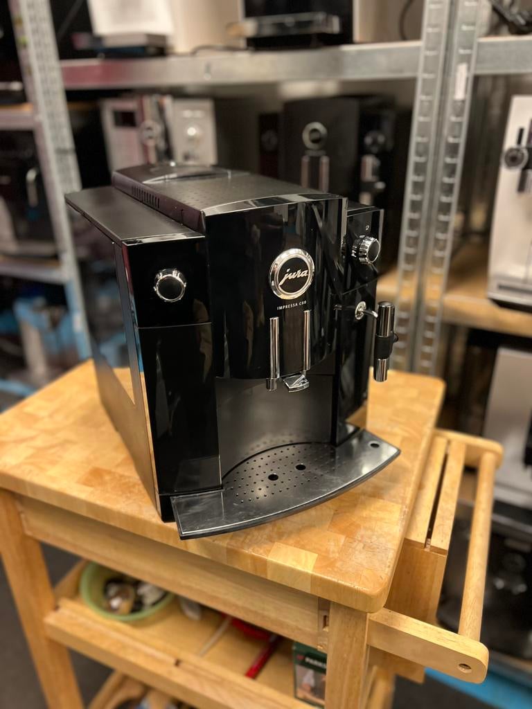 Jura c 60, Witgoed en Apparatuur, Koffiezetapparaten, Info@jura.com, 10 kopjes of meer, Koffiemachine, Ophalen of Verzenden