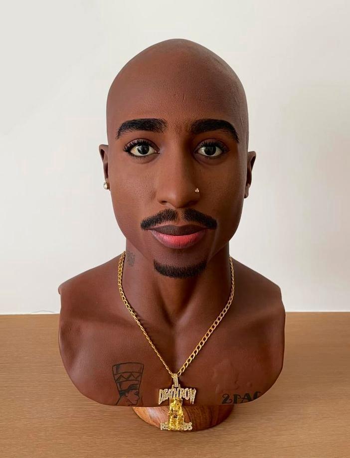 Tupac “2Pac” Shakur beeld 1:1 ✅ Uniek !, Ophalen of Verzenden, Nieuw, Pop, Beeldje of Miniatuur