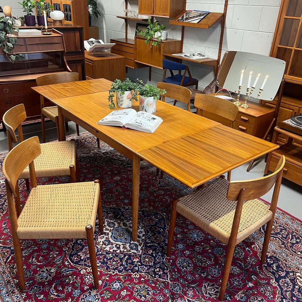 **SALE**  Vintage verlengbare eettafel, Deens, Gebruikt, ., Ophalen of Verzenden, 4 tot 6 stoelen