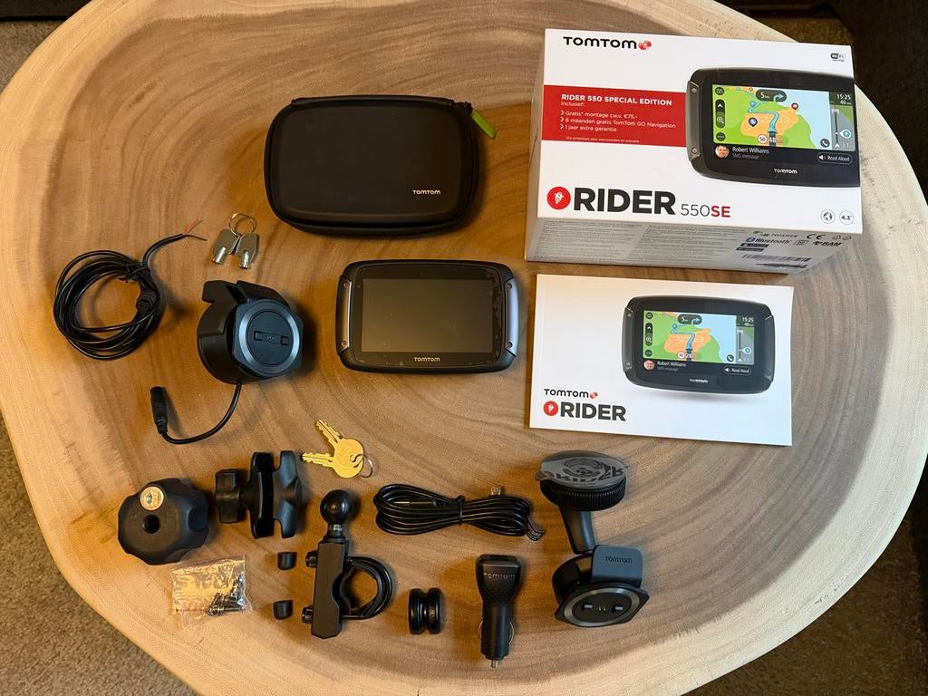 TomTom Rider 550SE Premium Pakket + Extra's, Ophalen, Zo goed als nieuw