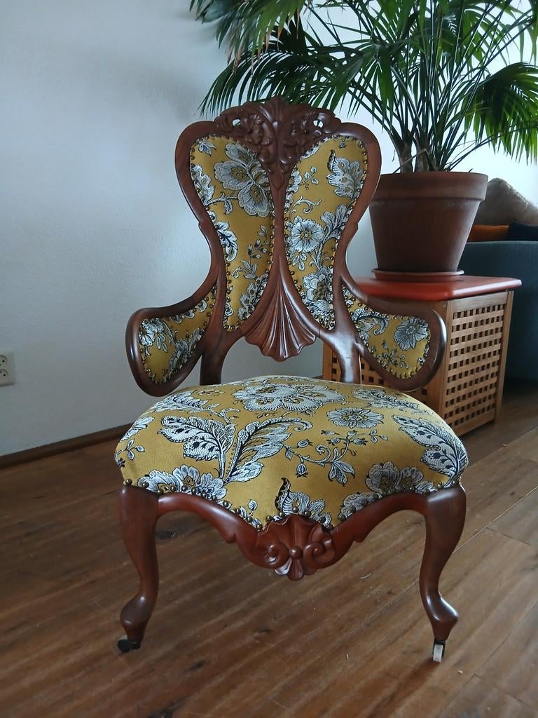 Antieke  mahonie horrix fauteuil.  Gemerkt ca 1865, Antiek en Kunst, Ophalen