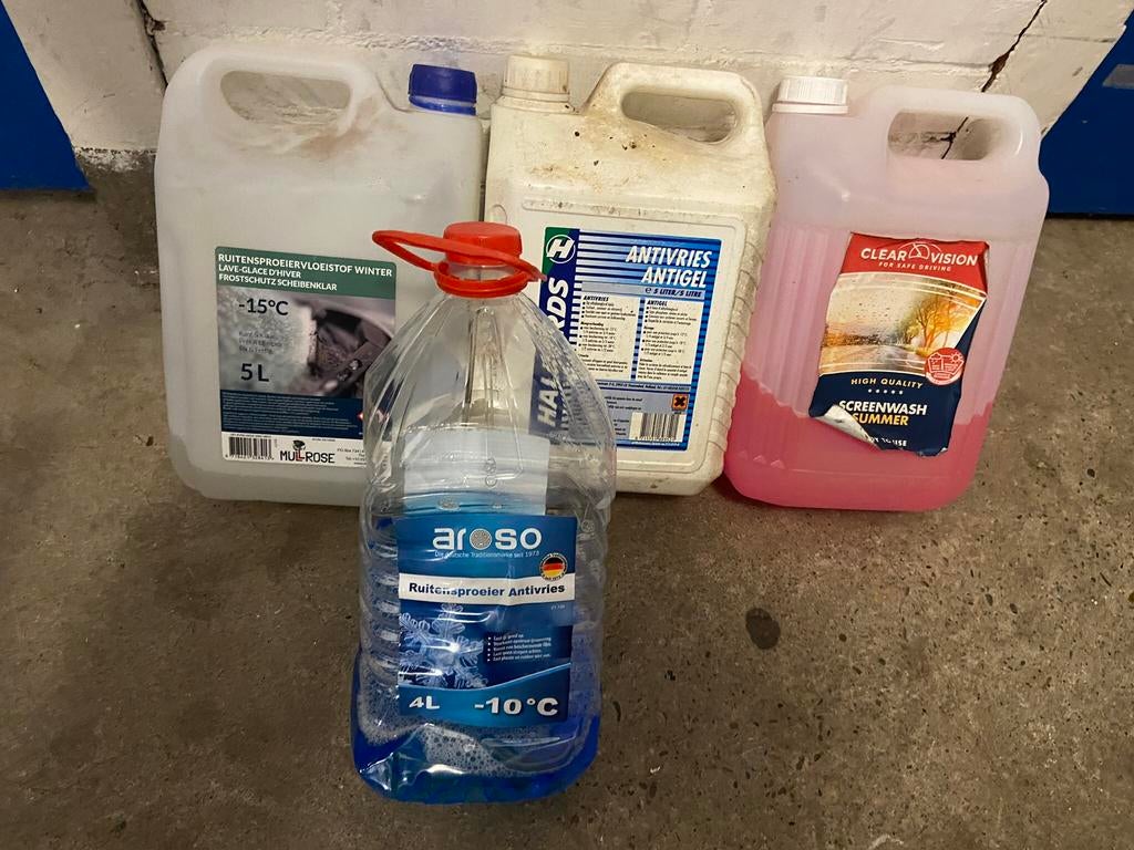 Ruim 9 liter ruitenwisser vloeistof antivries vloeistof, Ophalen of Verzenden