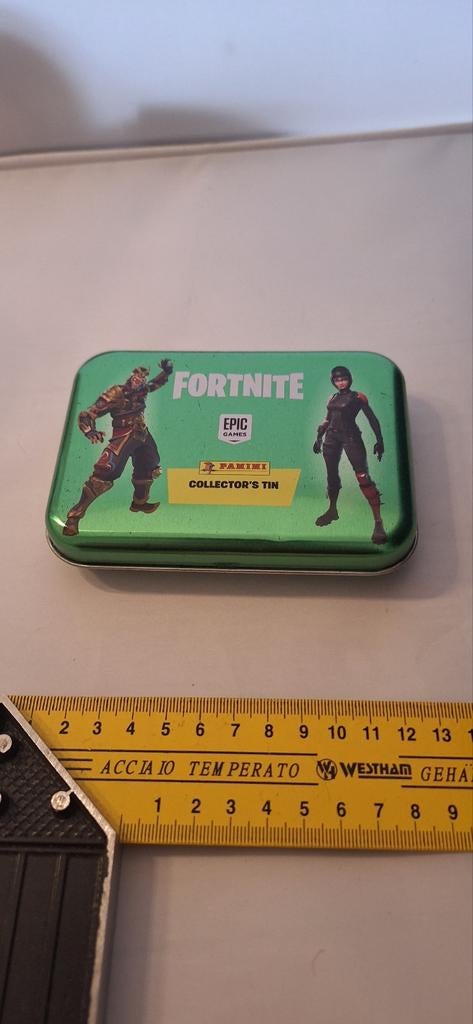 Fortnite panini blikje (290), Ophalen of Verzenden, Zo goed als nieuw, Overige