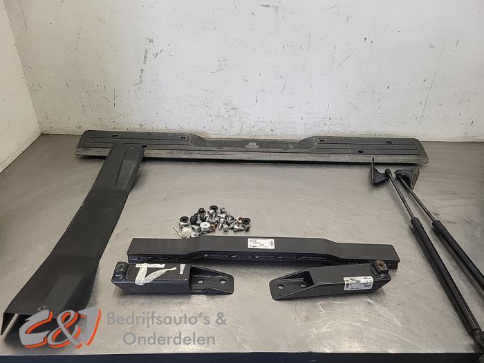 Achterklep van een Mercedes Vito (7368), Auto-onderdelen, Carrosserie en Plaatwerk, Achterklep, Mercedes-Benz, Gebruikt, 3 maanden garantie