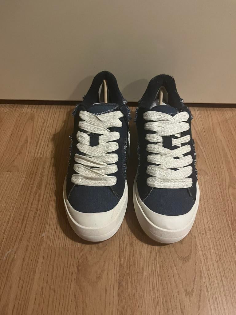 Zara blauwe denim sneakers, Blauw, Ophalen of Verzenden, Sneakers of Gympen, Zo goed als nieuw