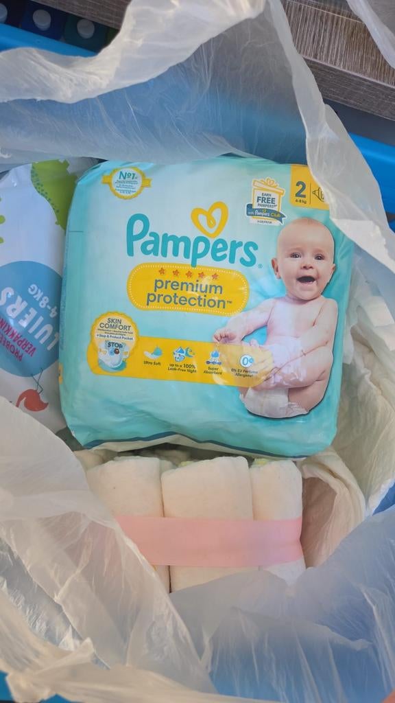 Pampers + Jumbo Pakket +  Luiers maat 2, Ophalen, Nieuw, Minder dan 140 cm, Minder dan 70 cm