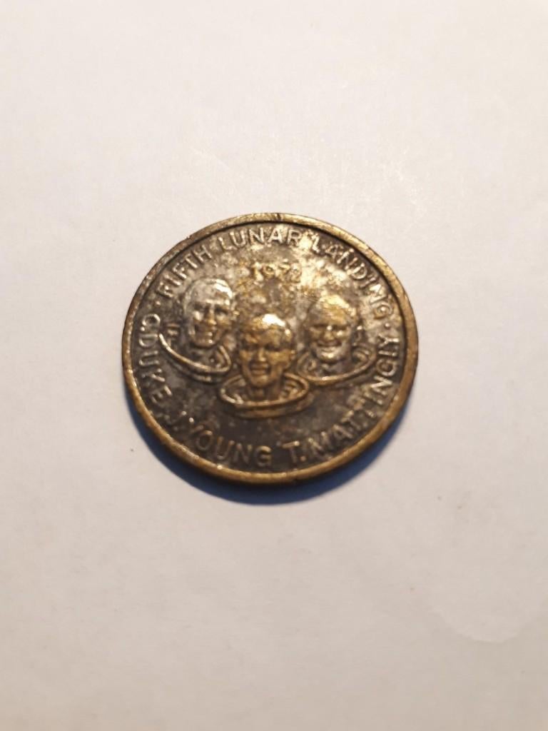 penning 5e maanlanding Apollo 16 1972, Ophalen of Verzenden, Overige materialen, Buitenland