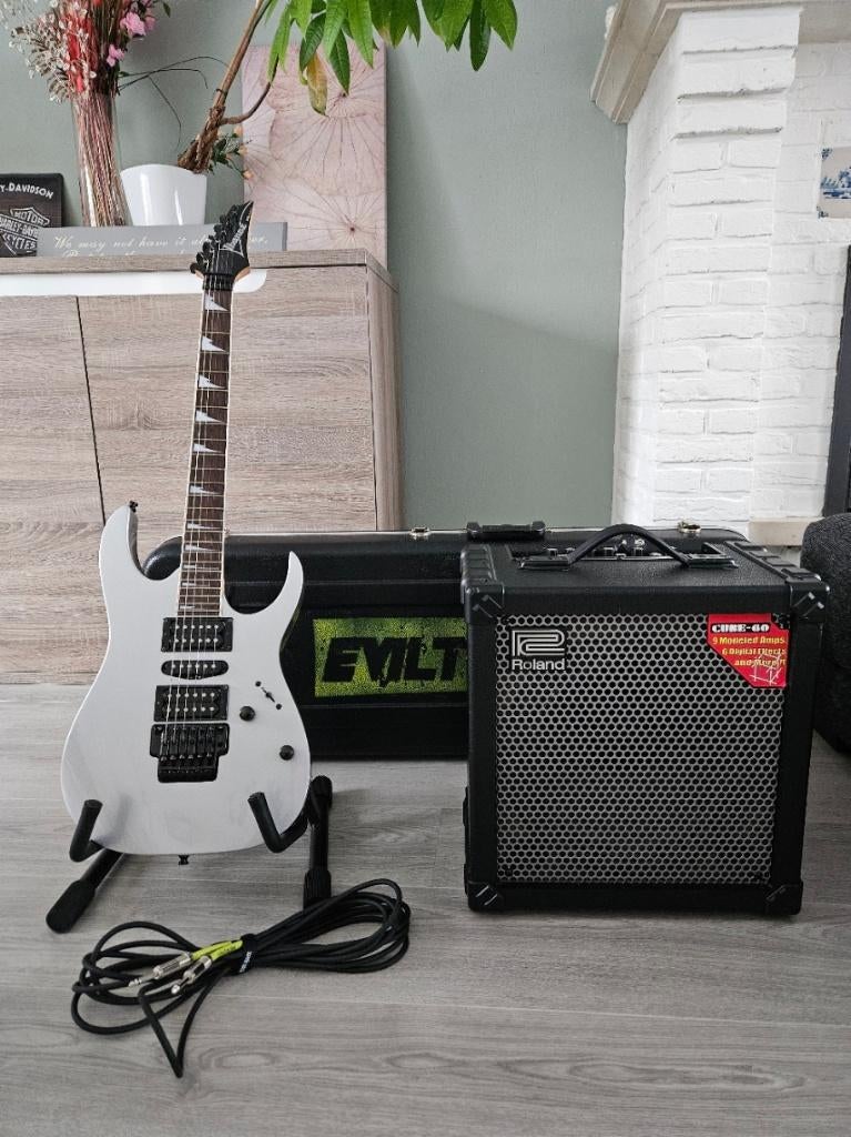 Ibanez RG 370 DX Met Versterker En Toebehoren Te Koop., Muziek en Instrumenten, Snaarinstrumenten | Gitaren | Elektrisch, Ophalen