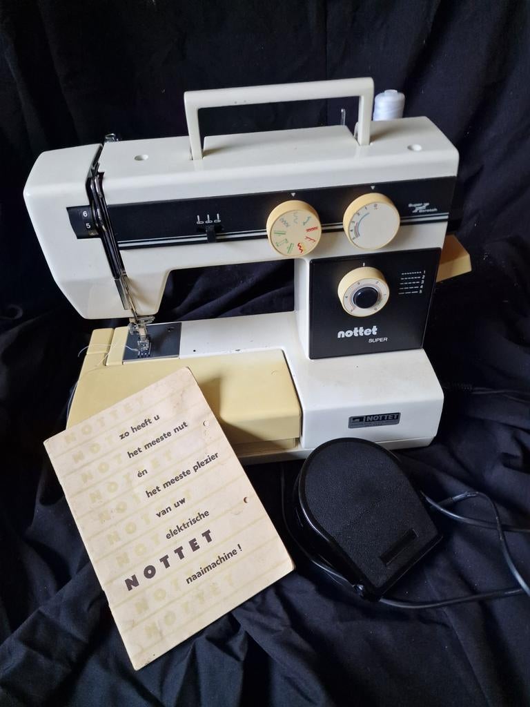 Notett Super Naaimachine - Vintage, Ophalen